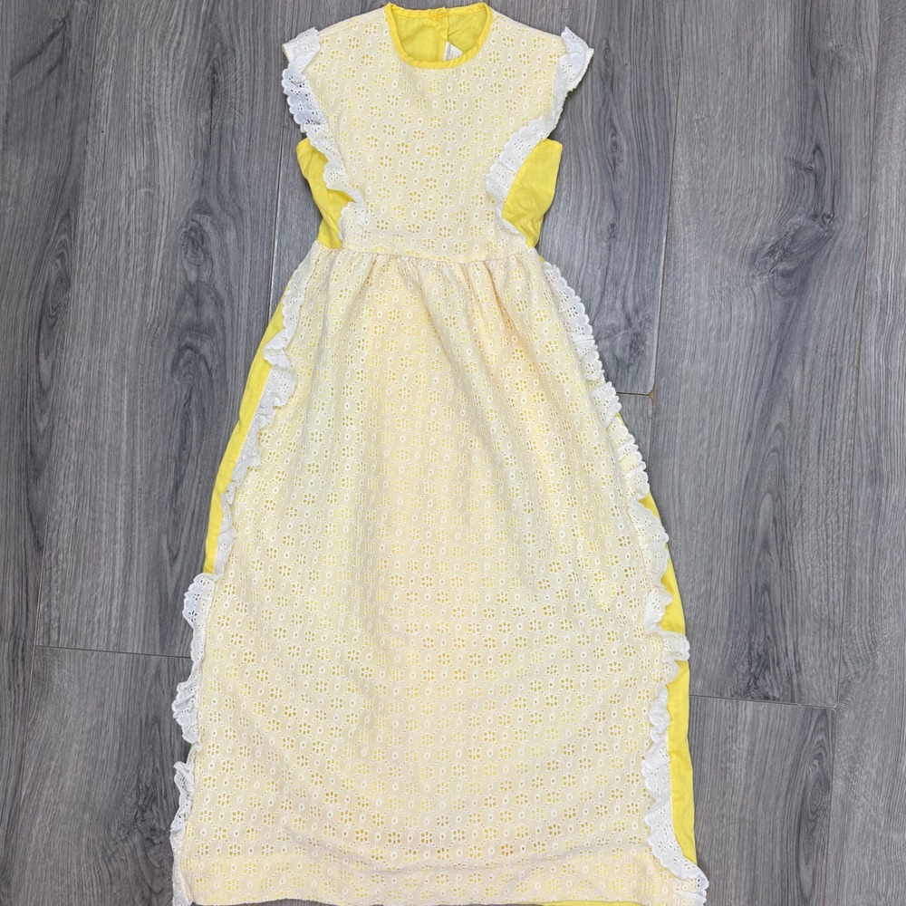 Vintage 70s Montgomery Ward Girls Yellow Prairie Maxi Dress Eyelet Lace Size 6